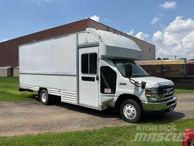 Ford E-350 Furgonetas de caja cerrada