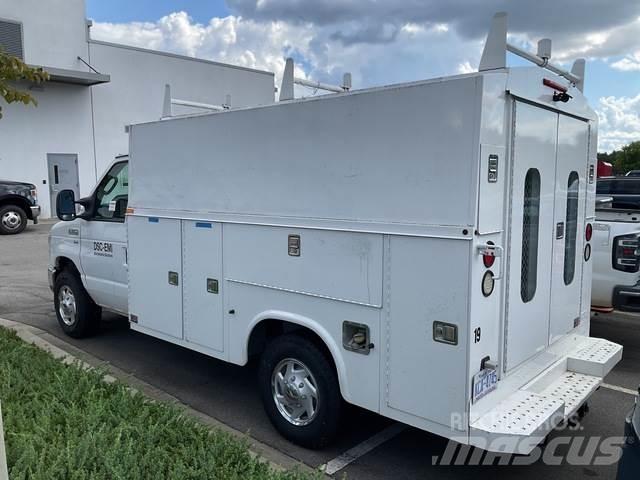 Ford E-350 Furgonetas caja abierta