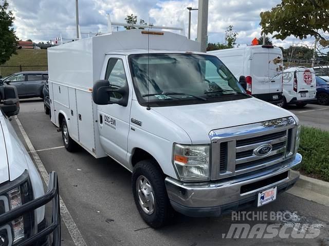 Ford E-350 Furgonetas caja abierta