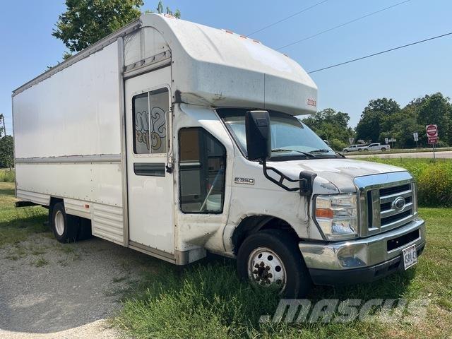 Ford E-350 Furgonetas de caja cerrada