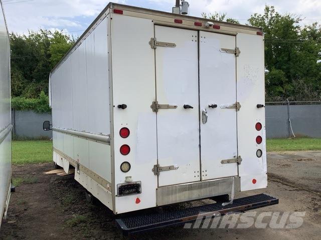 Ford E-350 Furgonetas de caja cerrada