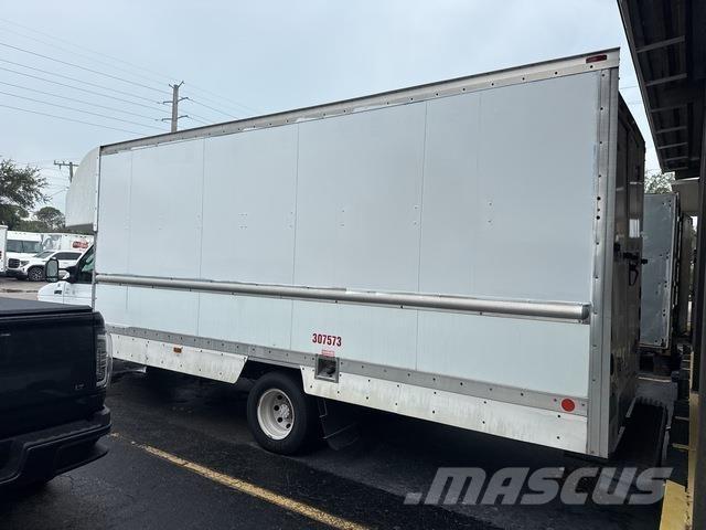 Ford E-350 Furgonetas de caja cerrada