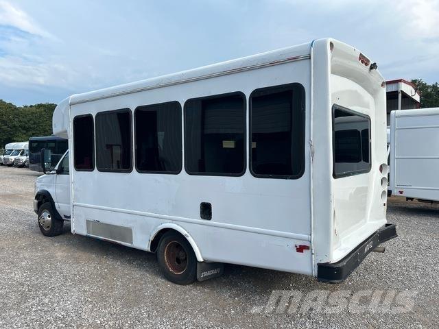 Ford E-350 Mini autobuses