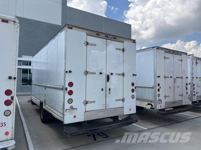 Ford E-350 Furgonetas de caja cerrada