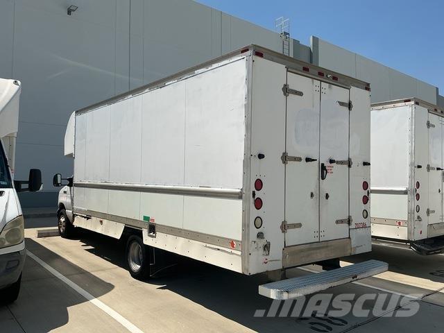 Ford E-350 Furgonetas de caja cerrada