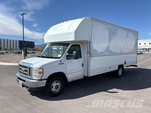 Ford E-350 Furgonetas de caja cerrada