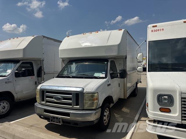 Ford E-350 Furgonetas de caja cerrada