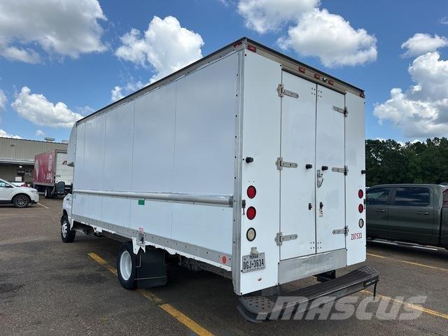 Ford E-350 Furgonetas de caja cerrada