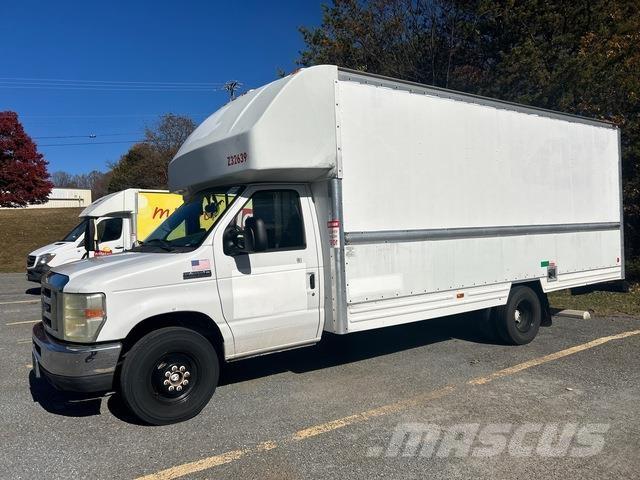 Ford E-350 Furgonetas de caja cerrada