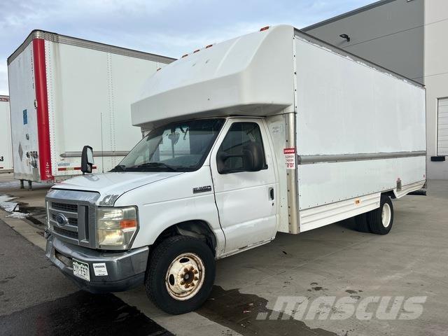 Ford E-350 Furgonetas de caja cerrada