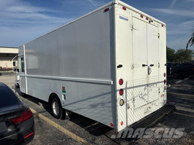 Ford E350 Camiones caja cerrada