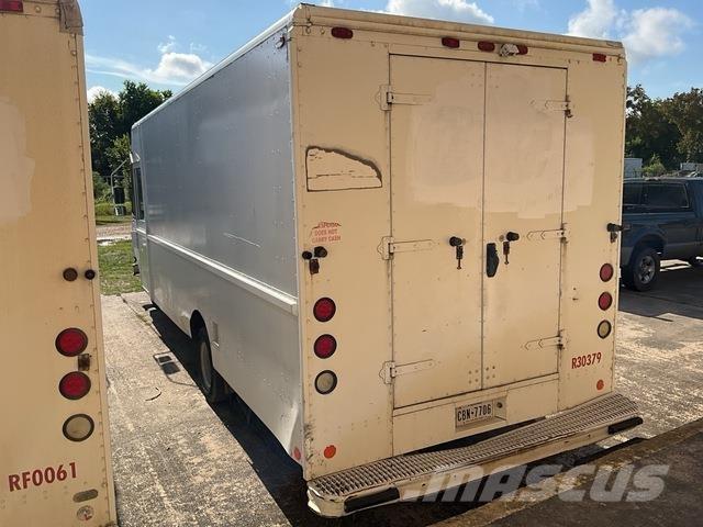 Ford Econoline Furgonetas de caja cerrada