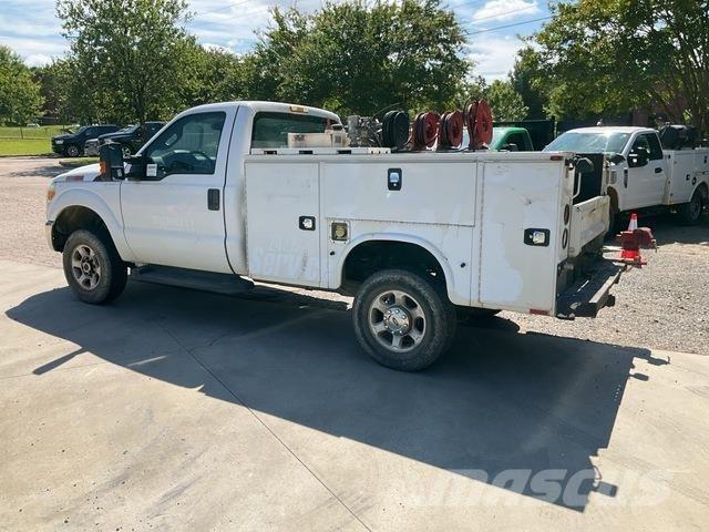 Ford F-250 Furgonetas caja abierta