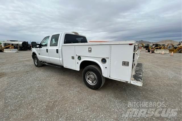 Ford F-250 Furgonetas caja abierta