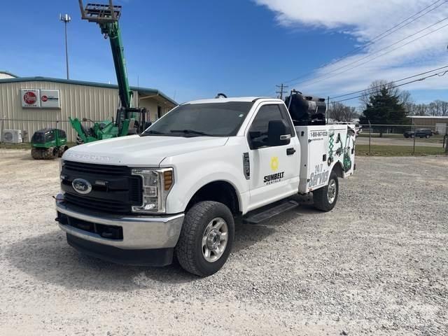 Ford F-250 Vehículos - Taller