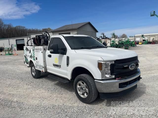 Ford F-250 Vehículos - Taller