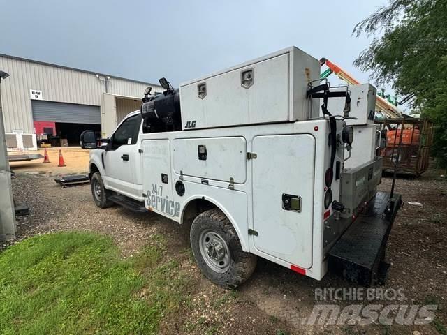 Ford F-250 Vehículos - Taller