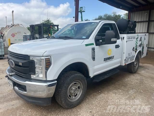 Ford F-250 Construcción - Otros