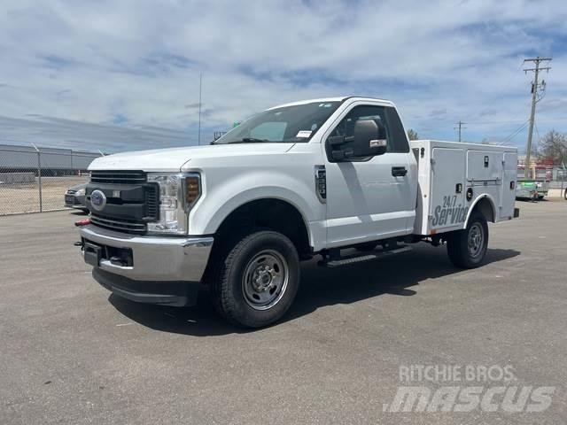 Ford F-250 Furgonetas caja abierta