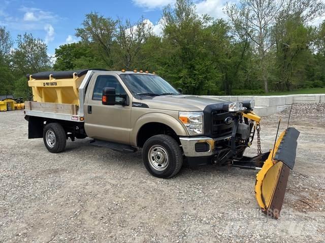 Ford F-250 Láminas y cuñas quitanieves