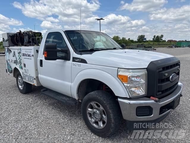 Ford F-250 Vehículos - Taller