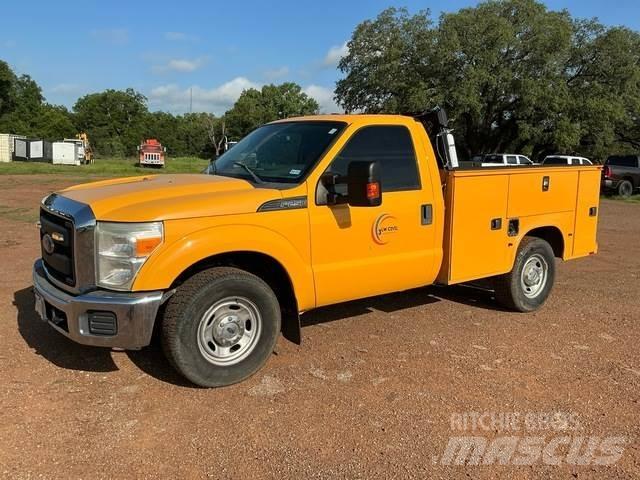 Ford F-250 Furgonetas caja abierta