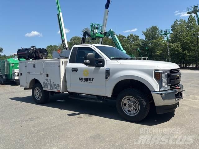 Ford F-250 Vehículos - Taller