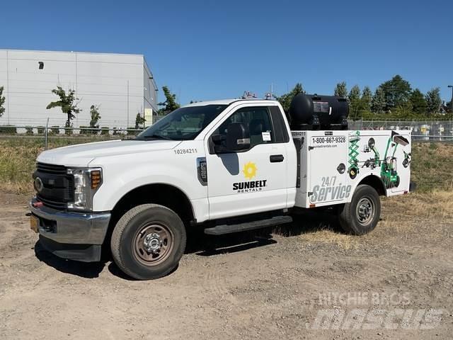 Ford F-250 Vehículos - Taller