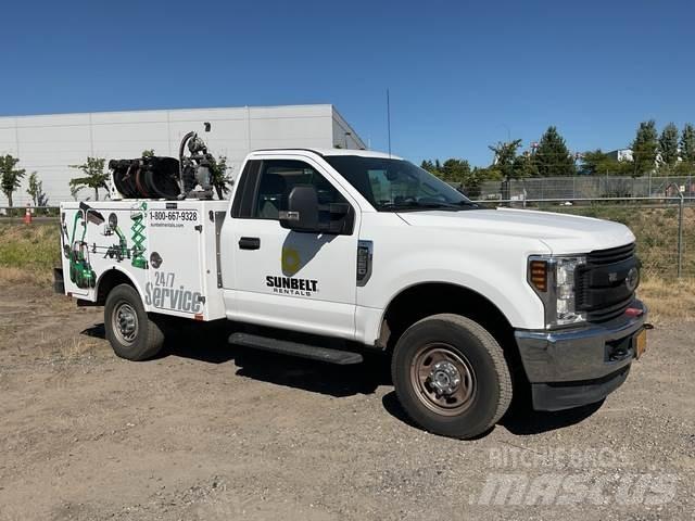 Ford F-250 Vehículos - Taller