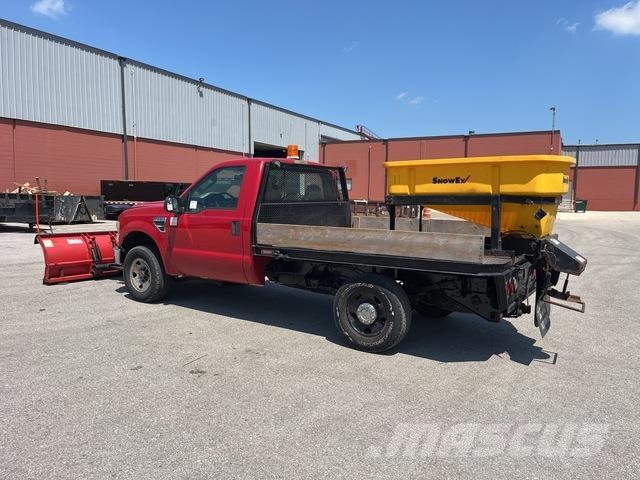 Ford F-250 Láminas y cuñas quitanieves
