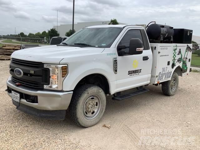 Ford F-250 Vehículos - Taller