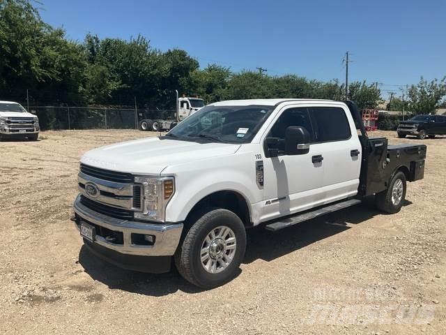 Ford F-250 Furgonetas caja abierta