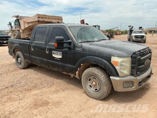 Ford F-250 Furgonetas caja abierta