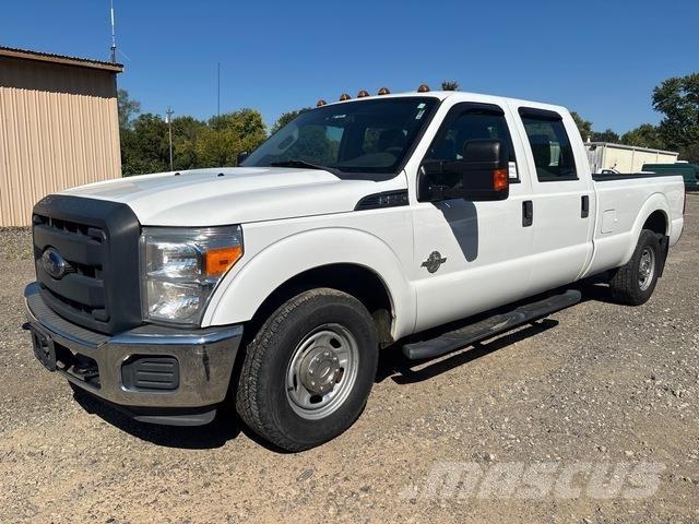 Ford F-250 Furgonetas caja abierta