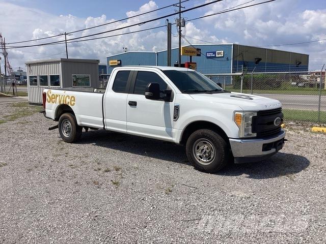 Ford F-250 Furgonetas caja abierta