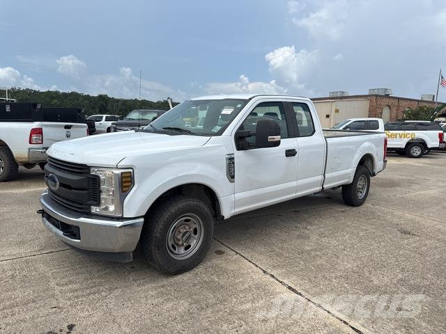 Ford F-250 Otras furgonetas