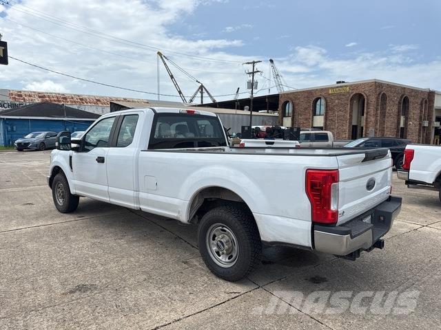 Ford F-250 Otras furgonetas