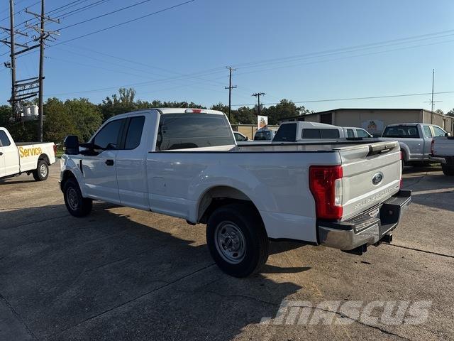 Ford F-250 Otras furgonetas