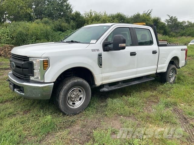 Ford F-250 Otras furgonetas