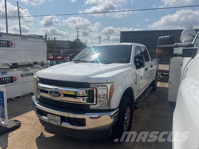 Ford F-250 Furgonetas caja abierta