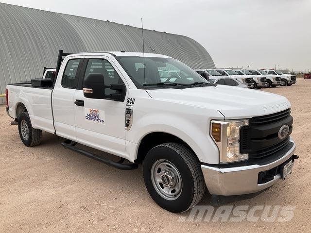 Ford F-250 Furgonetas caja abierta