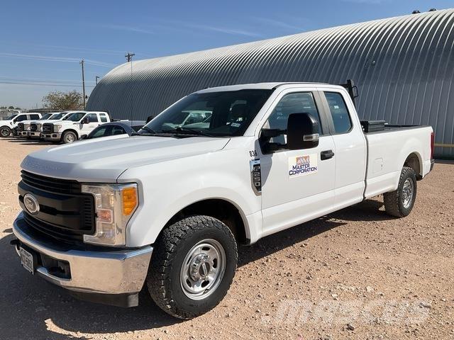 Ford F-250 Furgonetas caja abierta