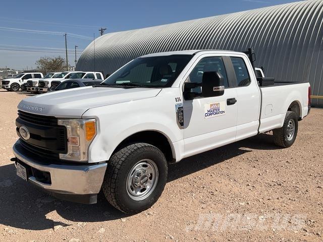 Ford F-250 Furgonetas caja abierta