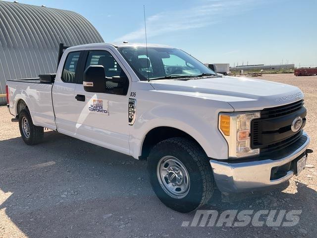 Ford F-250 Furgonetas caja abierta