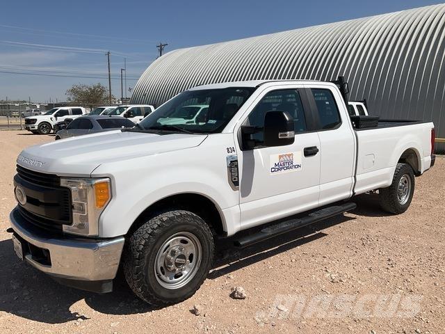 Ford F-250 Furgonetas caja abierta