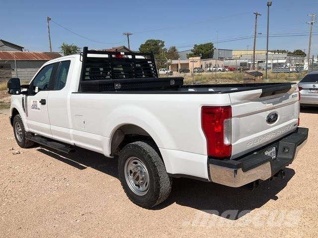Ford F-250 Furgonetas caja abierta