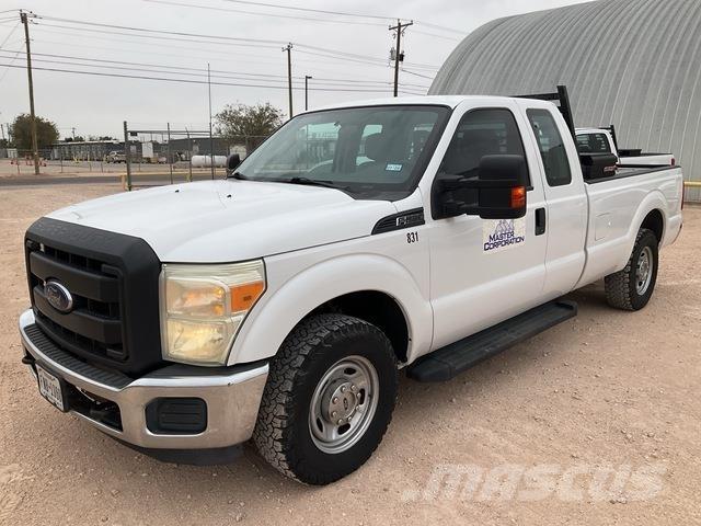 Ford F-250 Furgonetas caja abierta