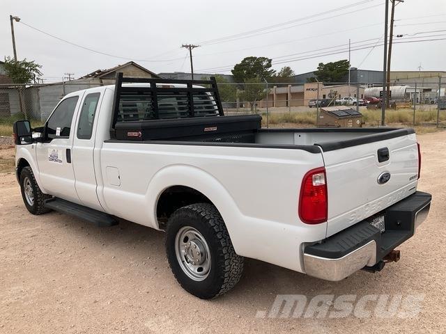 Ford F-250 Furgonetas caja abierta