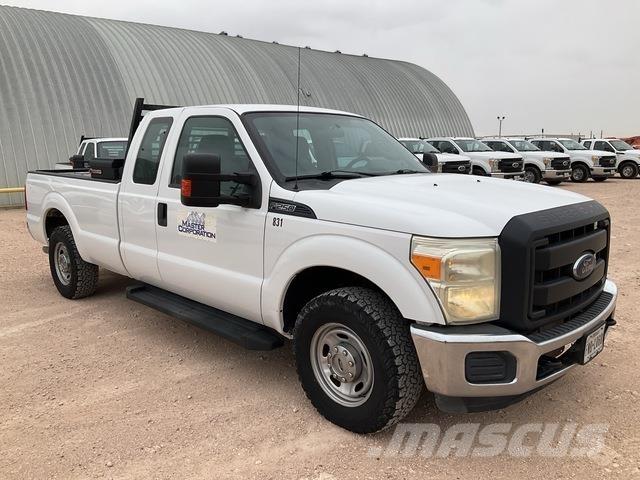 Ford F-250 Furgonetas caja abierta