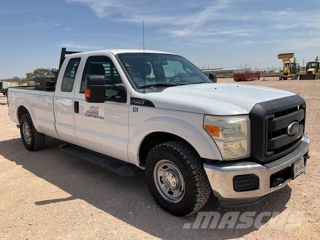 Ford F-250 Furgonetas caja abierta